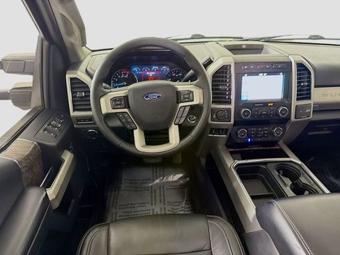 Used 2019 Ford F250 Lariat w/ Lariat Ultimate Package image 26