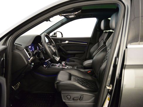 Used 2018 Audi SQ5 Prestige w/ Prestige Package image 26