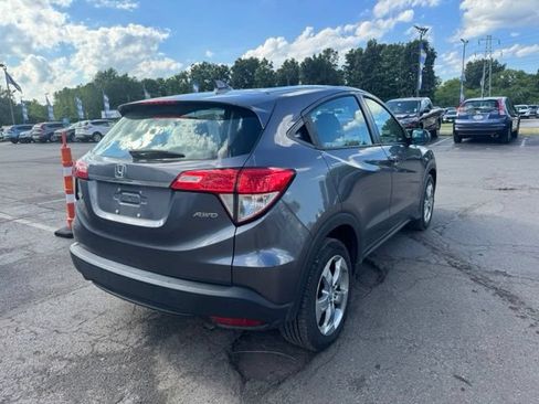 Used 2022 Honda HR-V LX image 2