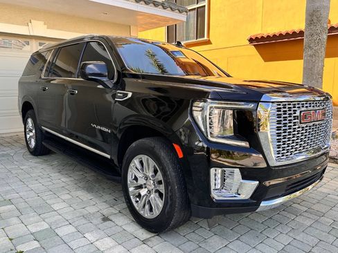 Used 2021 GMC Yukon XL SLT AWD/4WD image 33