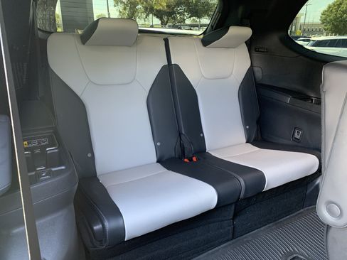 Certified 2026 Lexus TX 350 AWD w/ Technology Package image 33