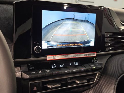 New 2026 Toyota Camry SE FWD image 17