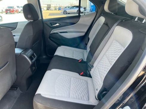 Used 2021 Chevrolet Equinox LT image 13