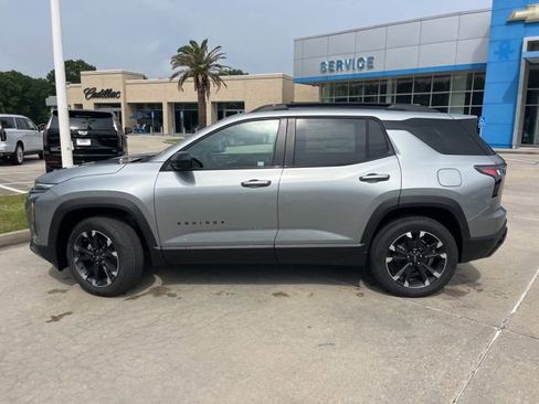 New 2026 Chevrolet Equinox RS w/ Convenience Package III FWD image 3
