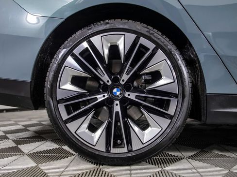 Used 2026 BMW 540i xDrive AWD/4WD image 38