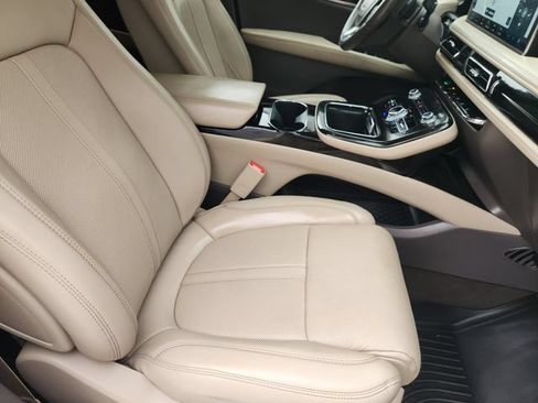 Used 2021 Lincoln Nautilus Reserve w/ Equipment Group 201A AWD/4WD image 14