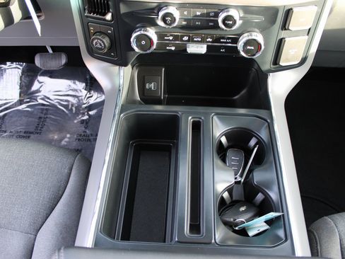 Used 2024 Ford F150 XLT w/ Mobile Office Package image 20