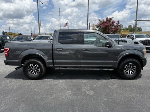Used 2020 Ford F150 XLT w/ Equipment Group 302A Luxury AWD/4WD image 11