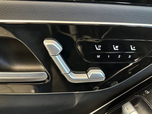 Used 2026 Mercedes-Benz S 500 4MATIC image 12