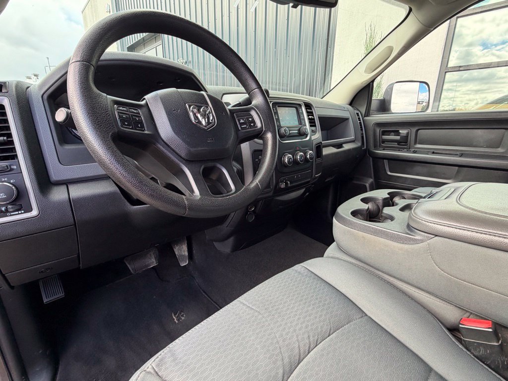 Used 2014 RAM 1500 Express AWD/4WD image 7