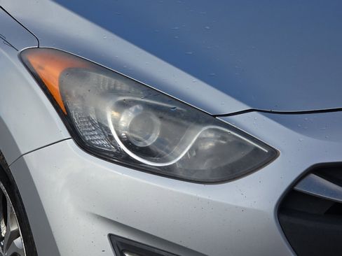 Used 2013 Hyundai Elantra GT w/ Style Pkg image 42