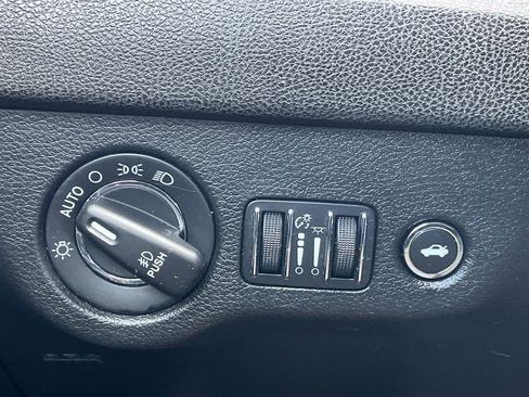 Used 2016 Chrysler 300 S w/ 300S Premium Group AWD/4WD image 28