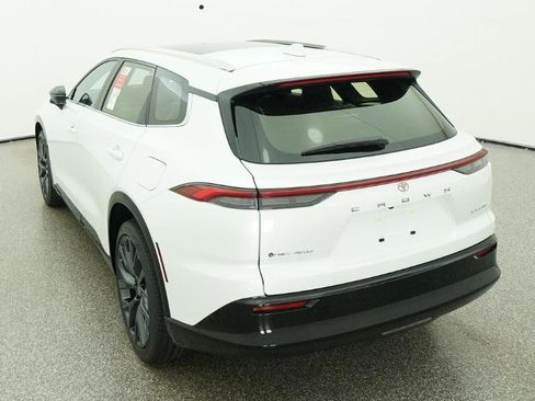New 2026 Toyota Crown Signia AWD/4WD image 20