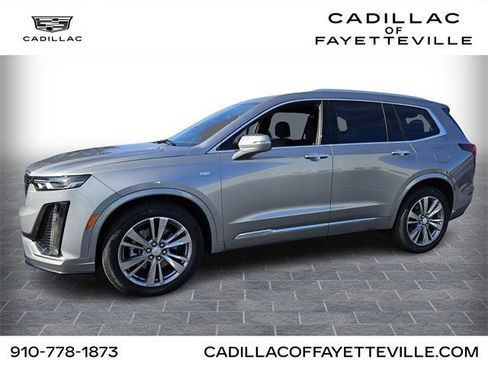 Certified 2025 Cadillac XT6 Premium Luxury image 1