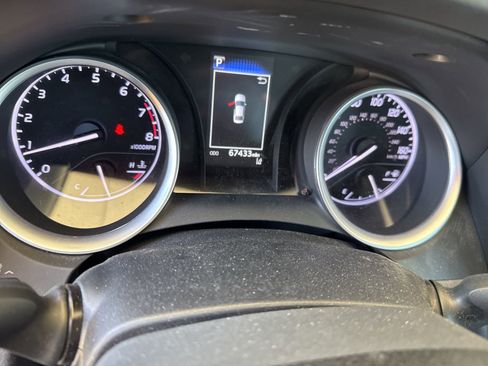 Used 2024 Toyota Camry LE image 6