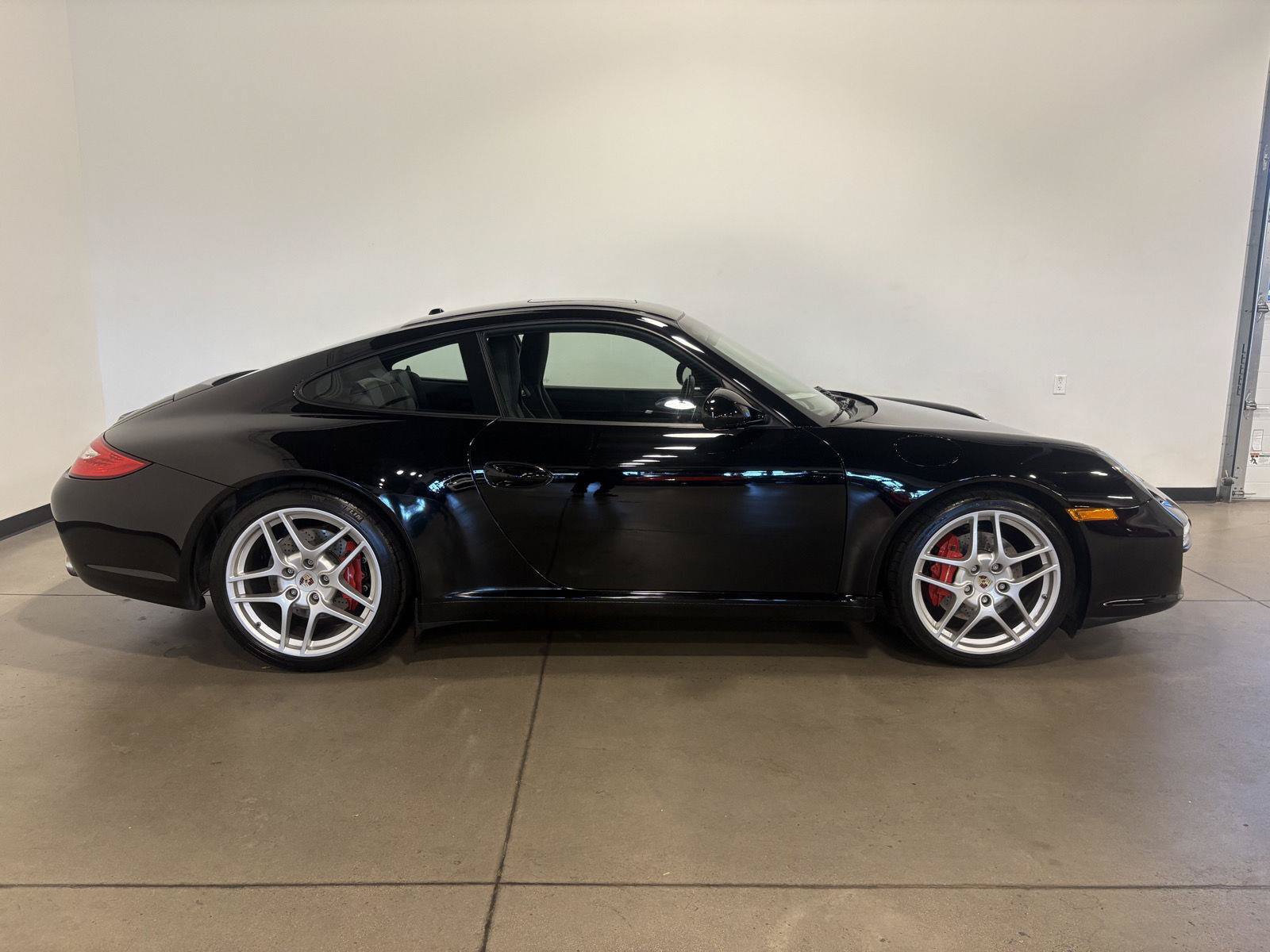 Used 2011 Porsche 911 Carrera S RWD image 2
