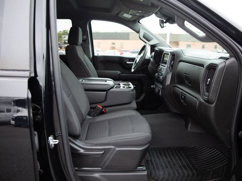 Used 2022 Chevrolet Silverado 1500 Custom AWD/4WD image 23
