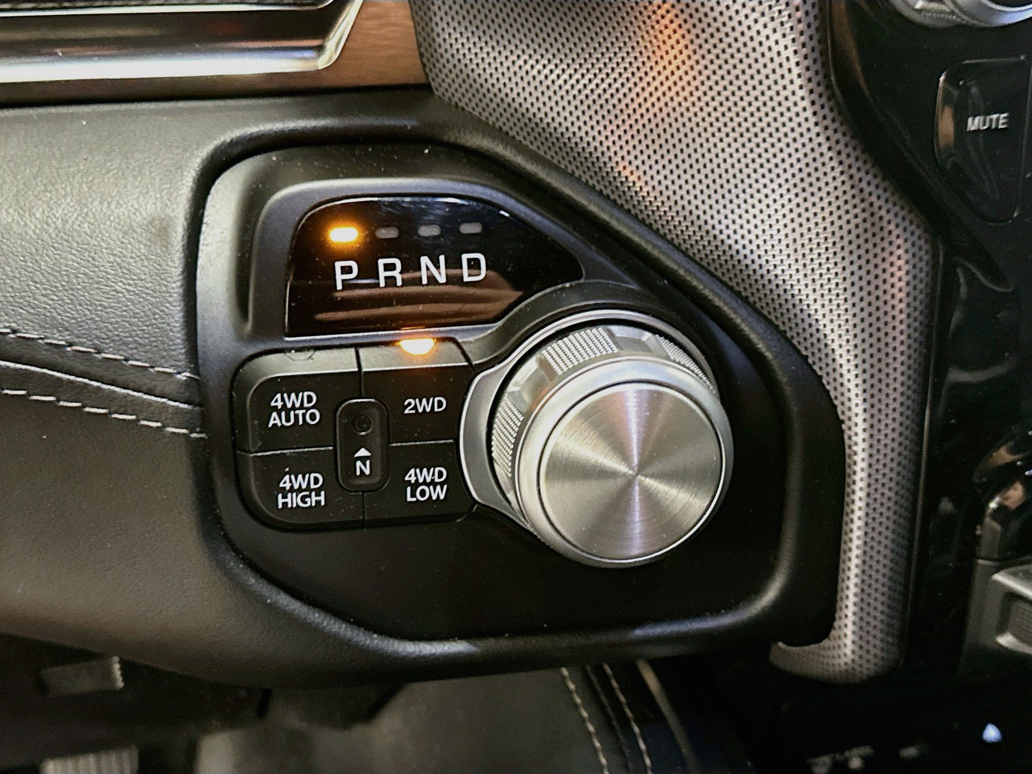 Used 2019 RAM 1500 Limited AWD/4WD image 25