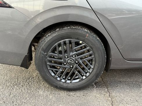New 2026 Nissan Sentra SV w/ Floor Mat Package FWD image 9