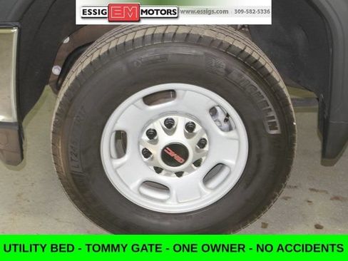 Used 2020 GMC Sierra 2500 2WD Regular Cab w/ Convenience Package image 11