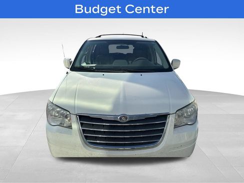 Used 2008 Chrysler Town & Country Touring FWD image 31