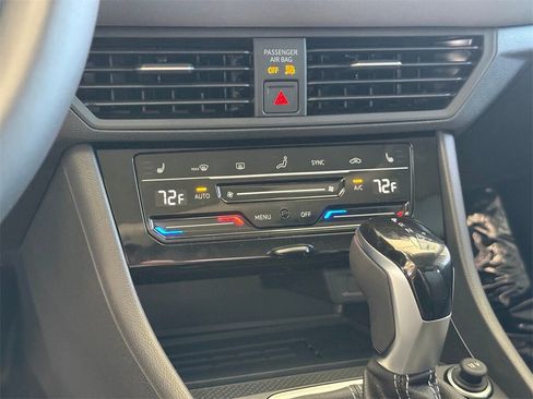 New 2026 Volkswagen Jetta SE image 24