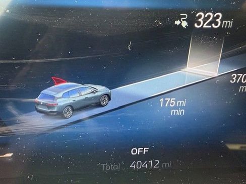 Used 2023 BMW iX xDrive50 w/ Convenience Package image 4