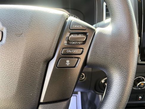 Used 2023 Nissan Frontier SV w/ Technology Package AWD/4WD image 22