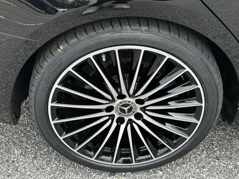 Certified 2022 Mercedes-Benz C 300 4MATIC Sedan image 20