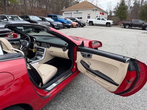 Used 2013 Mercedes-Benz SLK 250 w/ Premium I Pkg image 14