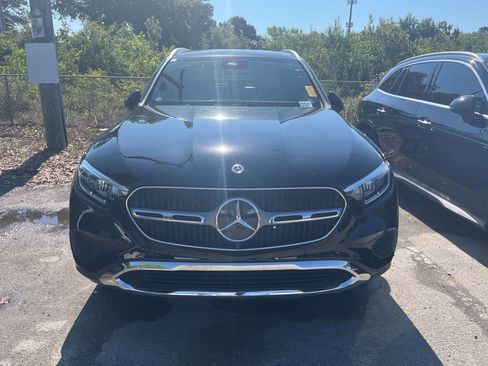 Used 2026 Mercedes-Benz GLC 350e 4MATIC image 3