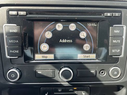 Used 2012 Volkswagen Jetta SEL image 21