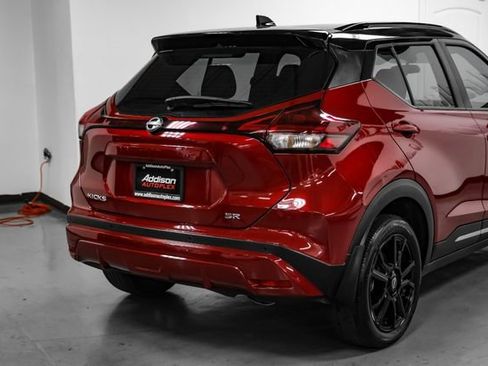 Used 2024 Nissan Kicks SR FWD image 9