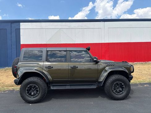Used 2024 Ford Bronco Raptor w/ Interior Carbon Fiber Pack 6 AWD/4WD image 17