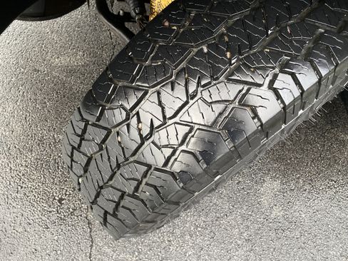 Used 2023 GMC Sierra 1500 AT4X AWD/4WD image 13