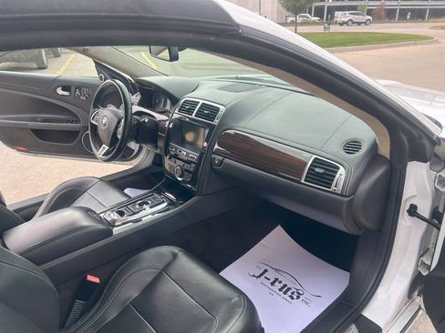 Used 2015 Jaguar XK Convertible image 28