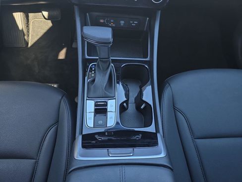 Certified 2025 Hyundai Santa Cruz SEL image 18