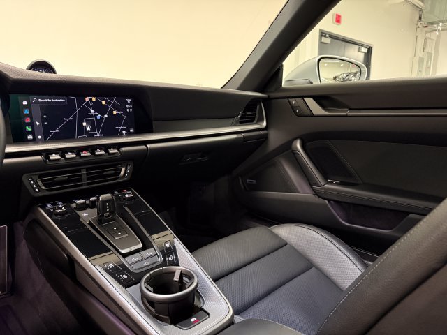 Certified 2024 Porsche 911 Carrera 4 w/ Premium Package AWD/4WD image 15