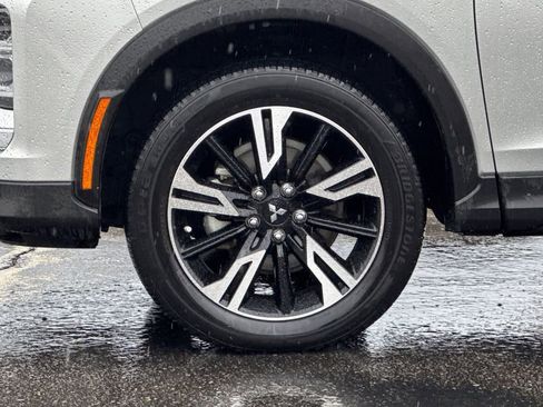 Used 2025 Mitsubishi Eclipse Cross SE image 27