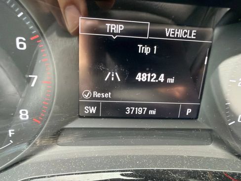 Used 2024 Chevrolet Trax LS FWD image 13