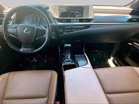 Used 2020 Lexus ES 350 w/ Premium Package FWD image 15