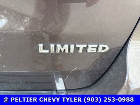 Used 2017 Jeep Grand Cherokee Limited w/ Luxury Group II image 9