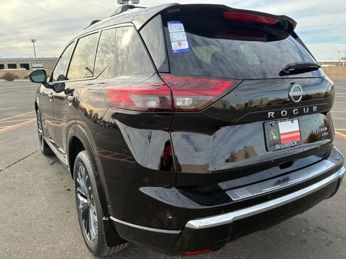 New 2026 Nissan Rogue Platinum w/ Platinum Premium Package image 4