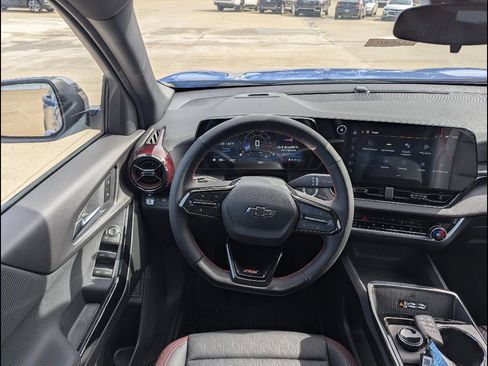 New 2026 Chevrolet Equinox RS w/ LPO, Floor Liner Package AWD/4WD image 3