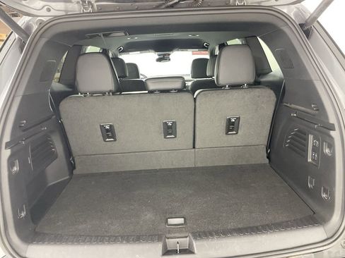 New 2025 Buick Enclave Preferred w/ Power Package image 25