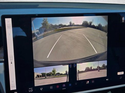 Used 2022 Tesla Model S AWD/4WD image 11