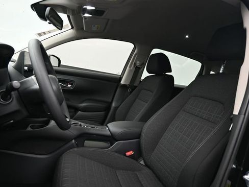 New 2026 Honda HR-V LX image 17