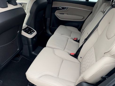 New 2026 Volvo XC90 T8 Plus image 23