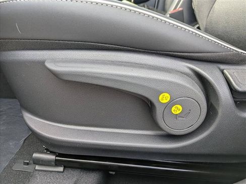 New 2026 Hyundai Venue SEL FWD image 11