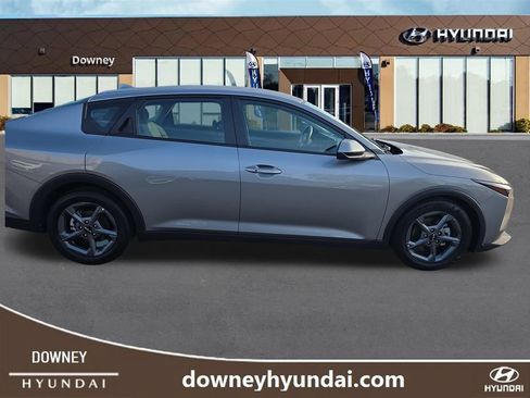 Used 2025 Kia K4 FWD image 6